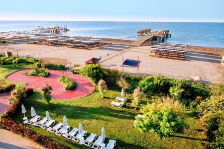 LIBERTY HOTELS LARA Pools & Beach